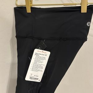 Lululemon leggings, NWT, High Times 4